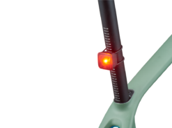 Specialized Flashback Genopladelig Baglygte, 20 Lumen -Specialized Salgsbutik 49120 240 LGHT FLASHBACK TAILLIGHT DETAIL 3