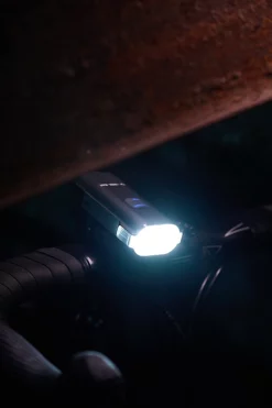 Moon Rigel Max Genopladelig Forlygte, 1500 Lumen 9 Moon Rigel Max Genopladelig Forlygte, 1500 Lumen -Specialized Salgsbutik DSC 7166